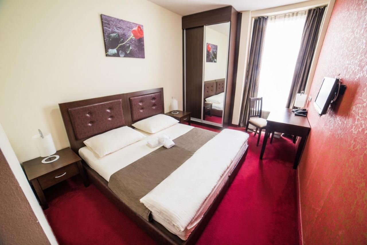 Hotel Atlas Ugljevik Екстериор снимка