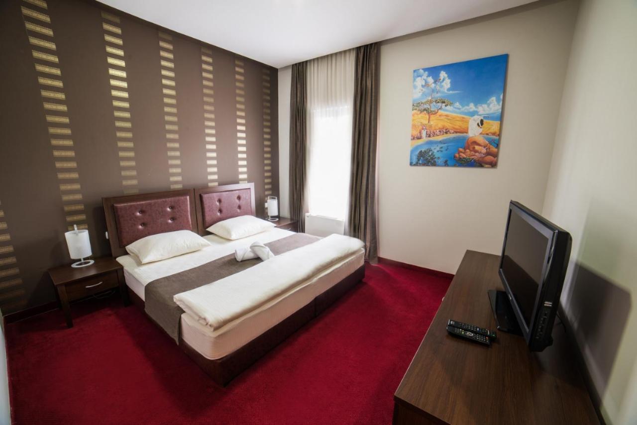 Hotel Atlas Ugljevik Екстериор снимка